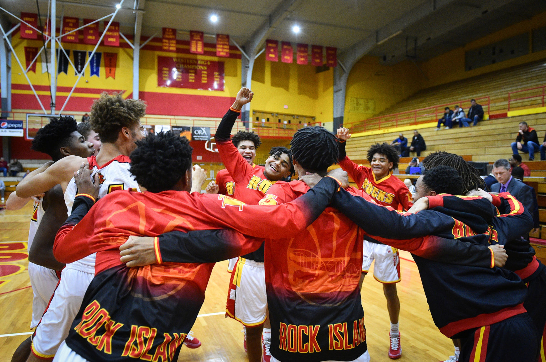 112919-mda-spt-rocky-hoops-054a.jpg